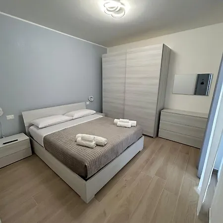 Dimora Rosa Apartment *