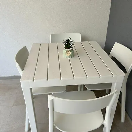 Apartment Dimora Rosa *