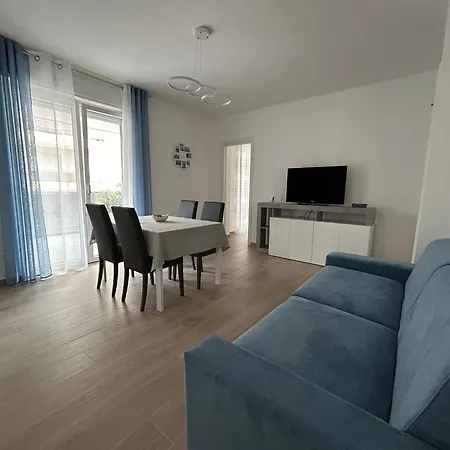 Dimora Rosa Apartment