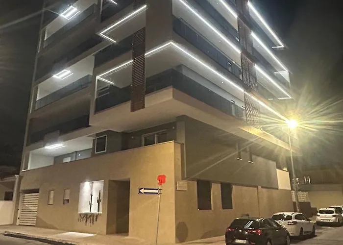 דירה Dimora Rosa בארי